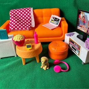 Barbie Living Room Couch ottoman table TV Movie Night dollhouse furniture lot